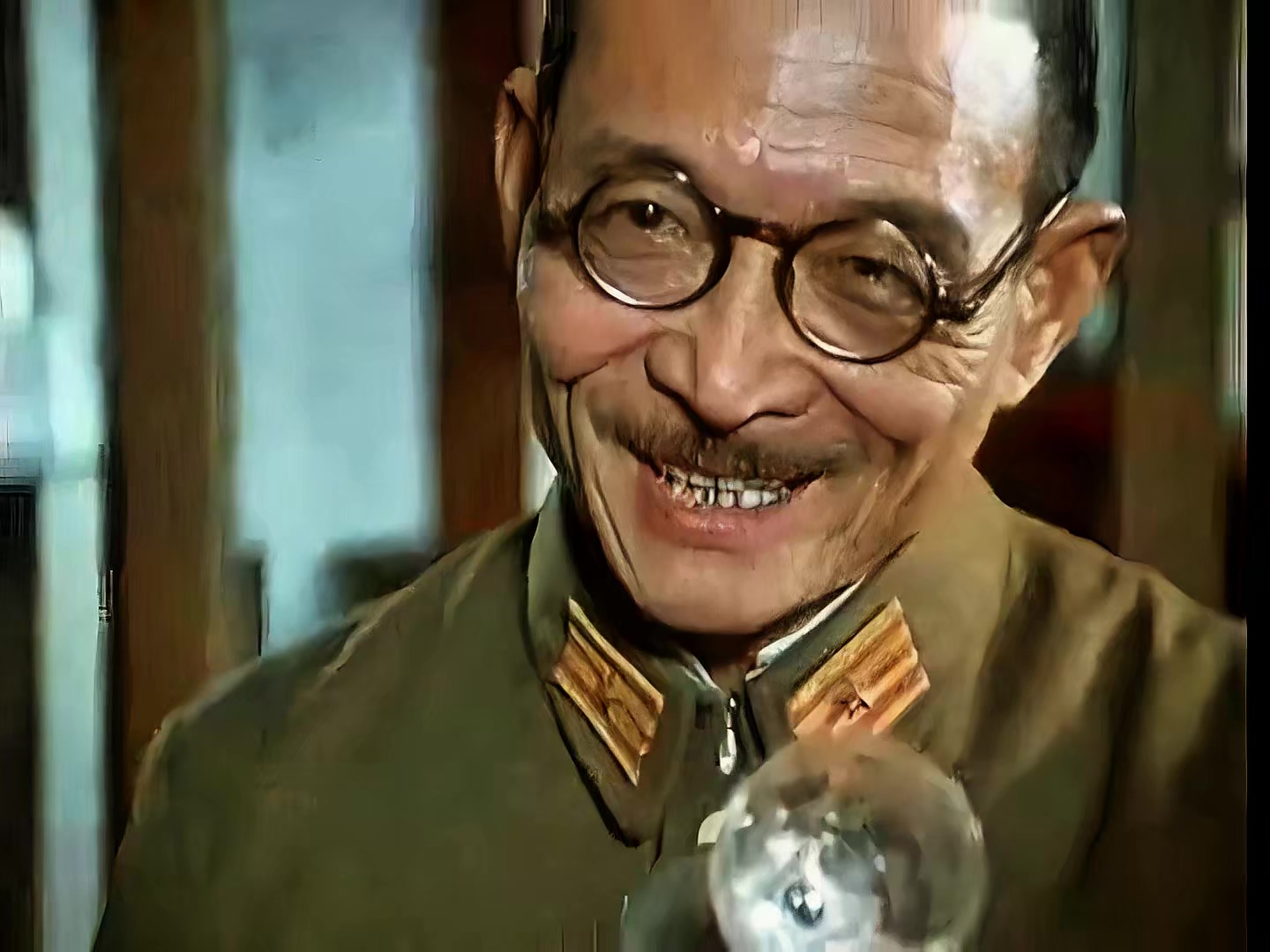 开枪为他送行.mp4_20250115_152716.430.jpg 开枪为他送行.mp4_20250115_152716.430.jpg