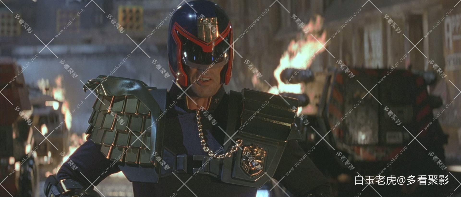 Judge.Dredd.1995.BluRay.1080p.x265.10bit.DTS-HD.MA5.1.4Audio.bylh.mkv_20251108_0.jpg