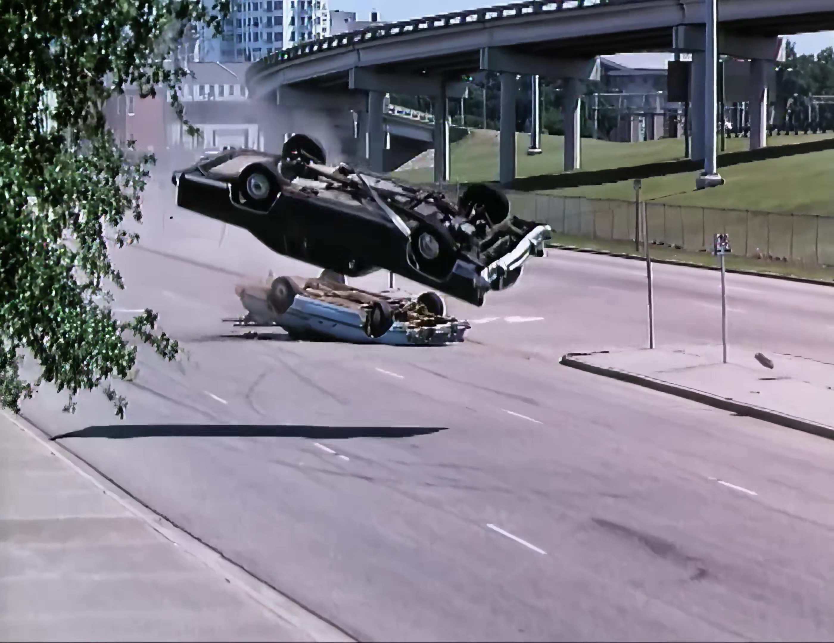 1990 机械手臂2 机器特勤组 Future.Zone.mp4_20260105_183216.220.jpg