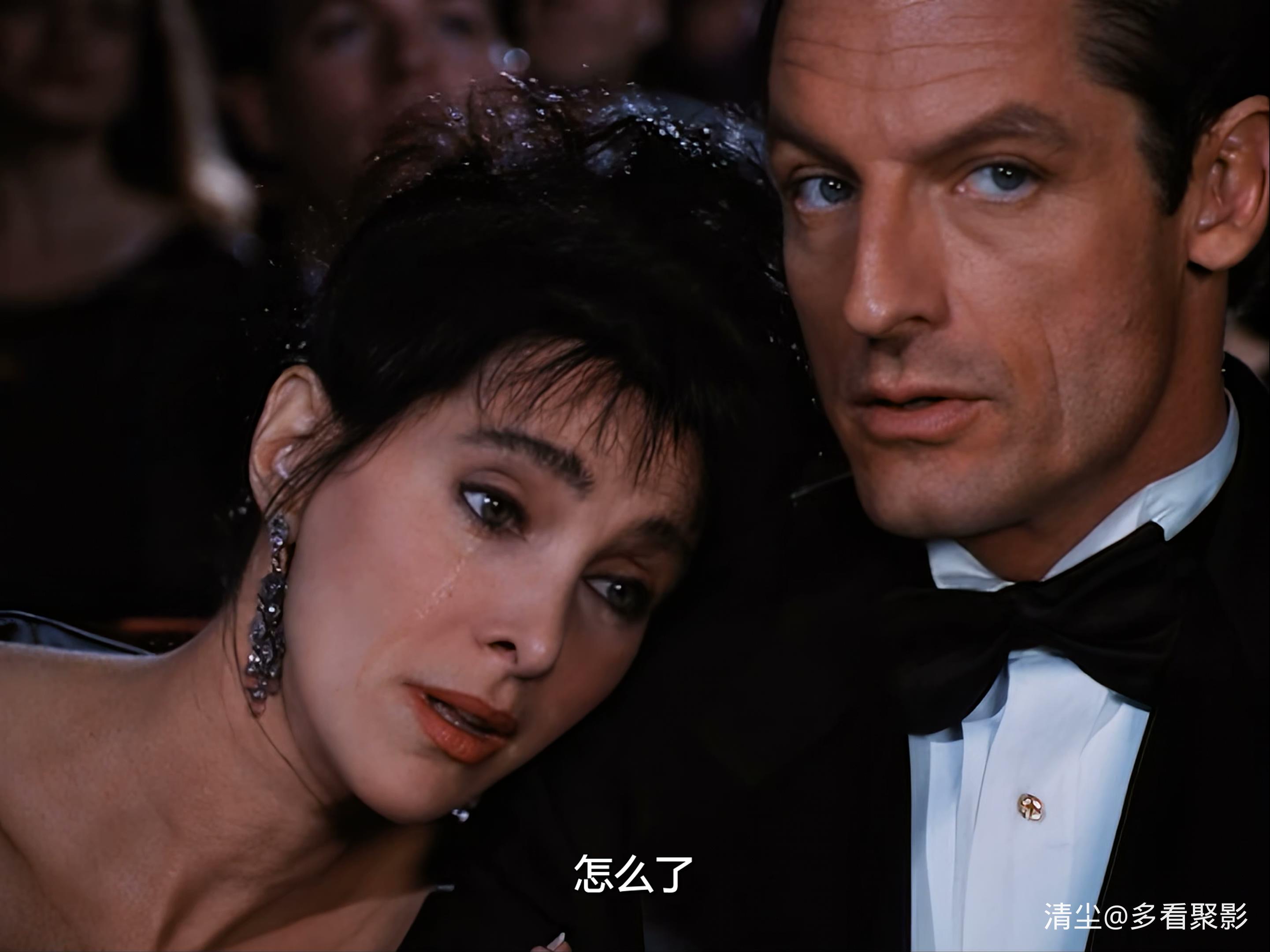 1994 情欲隔墙花 She Led Two Lives.mkv_20260213_163044.436.jpg