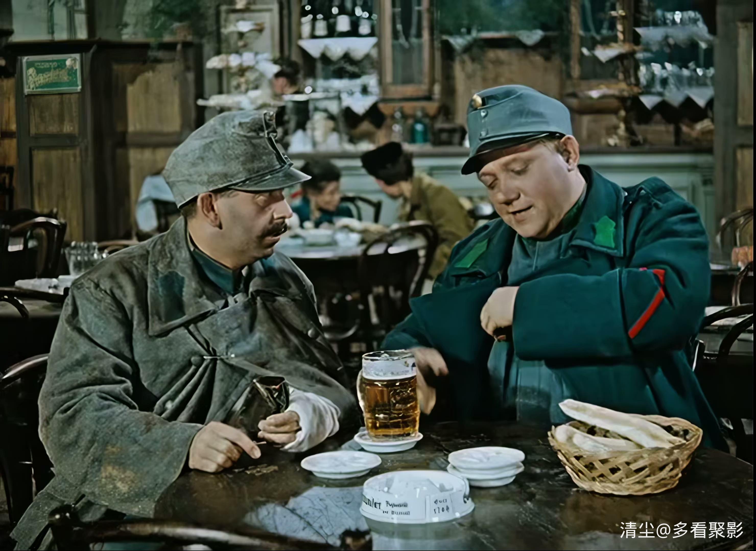 1958 好兵帅克 2 Švejk, a derék katona 2（捷克）.mp4_20260307_112032.644.jpg