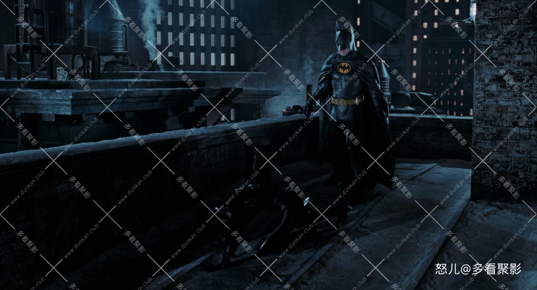 蝙蝠侠归来.Batman.Returns.1992.REMASTERED.1080p.BluRay.x265.2audio-RARBG.mkv_202.jpg