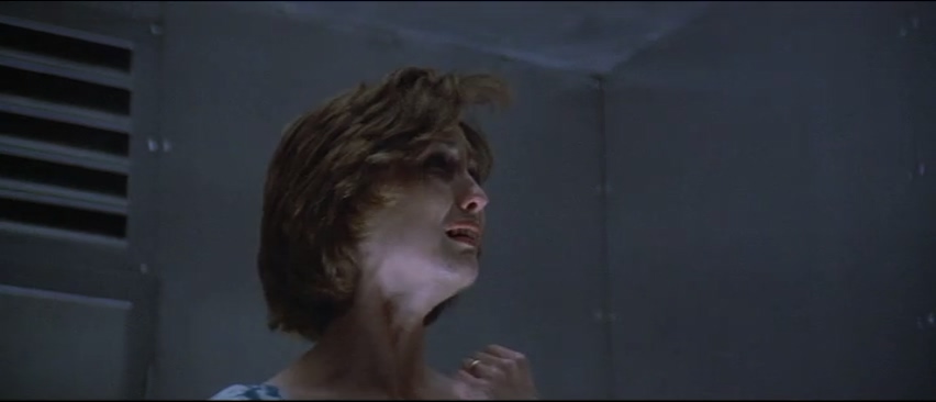 Cats Eye.mp4_003113.580.jpg