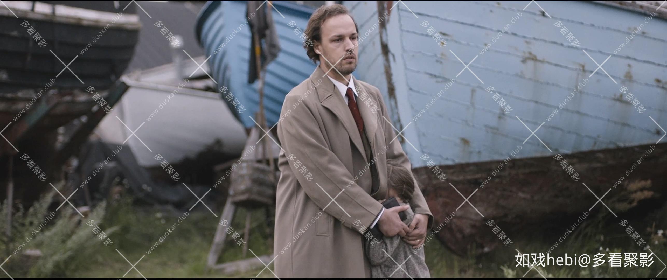 轰鸣中的鸟儿 Fuglene Over Sundet (2016).mkv_20260418_213402.691.jpg