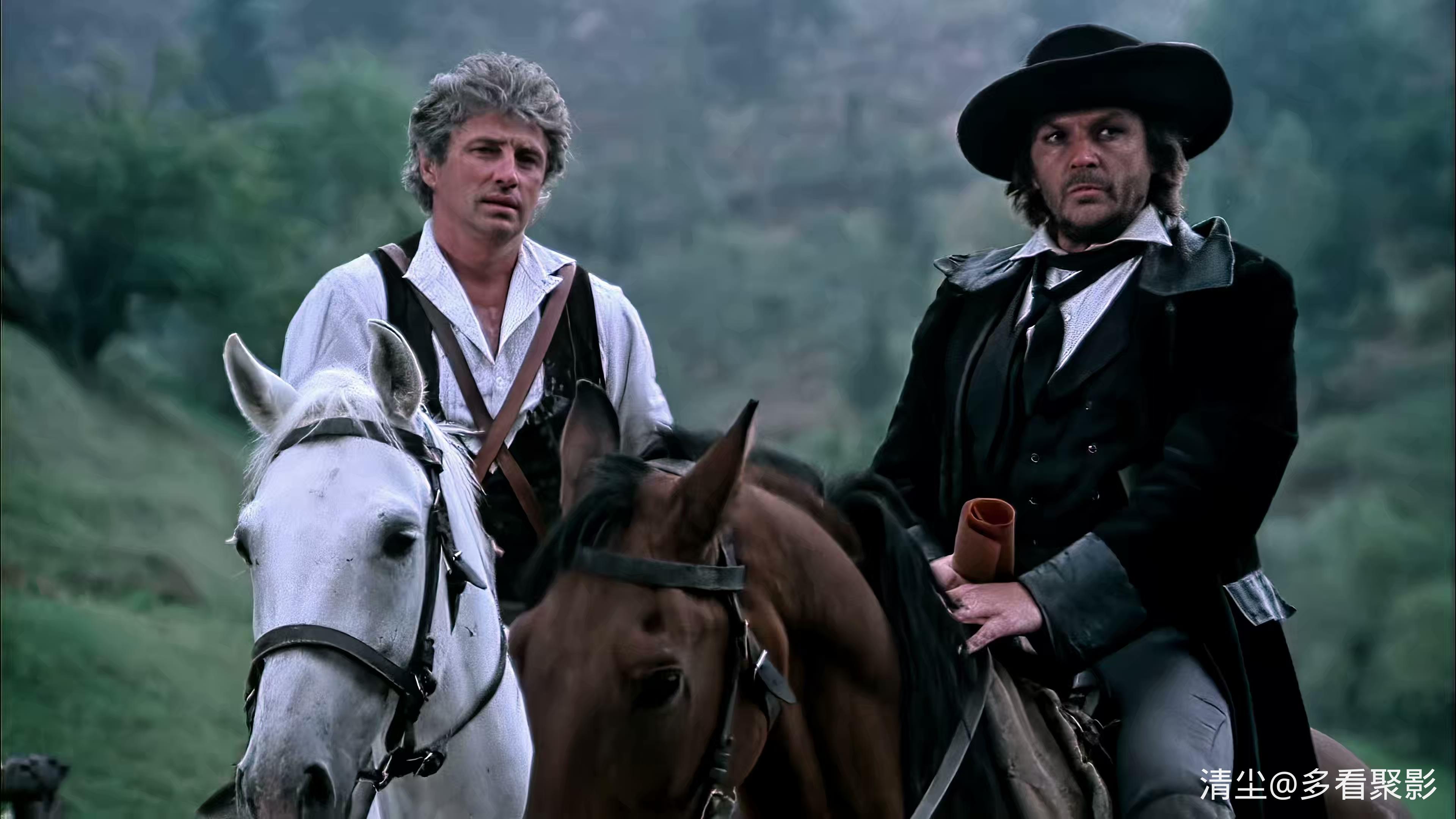 1986 蓝宝石项链 Colierul de turcoaze.mp4_20260423_164013.191.jpg