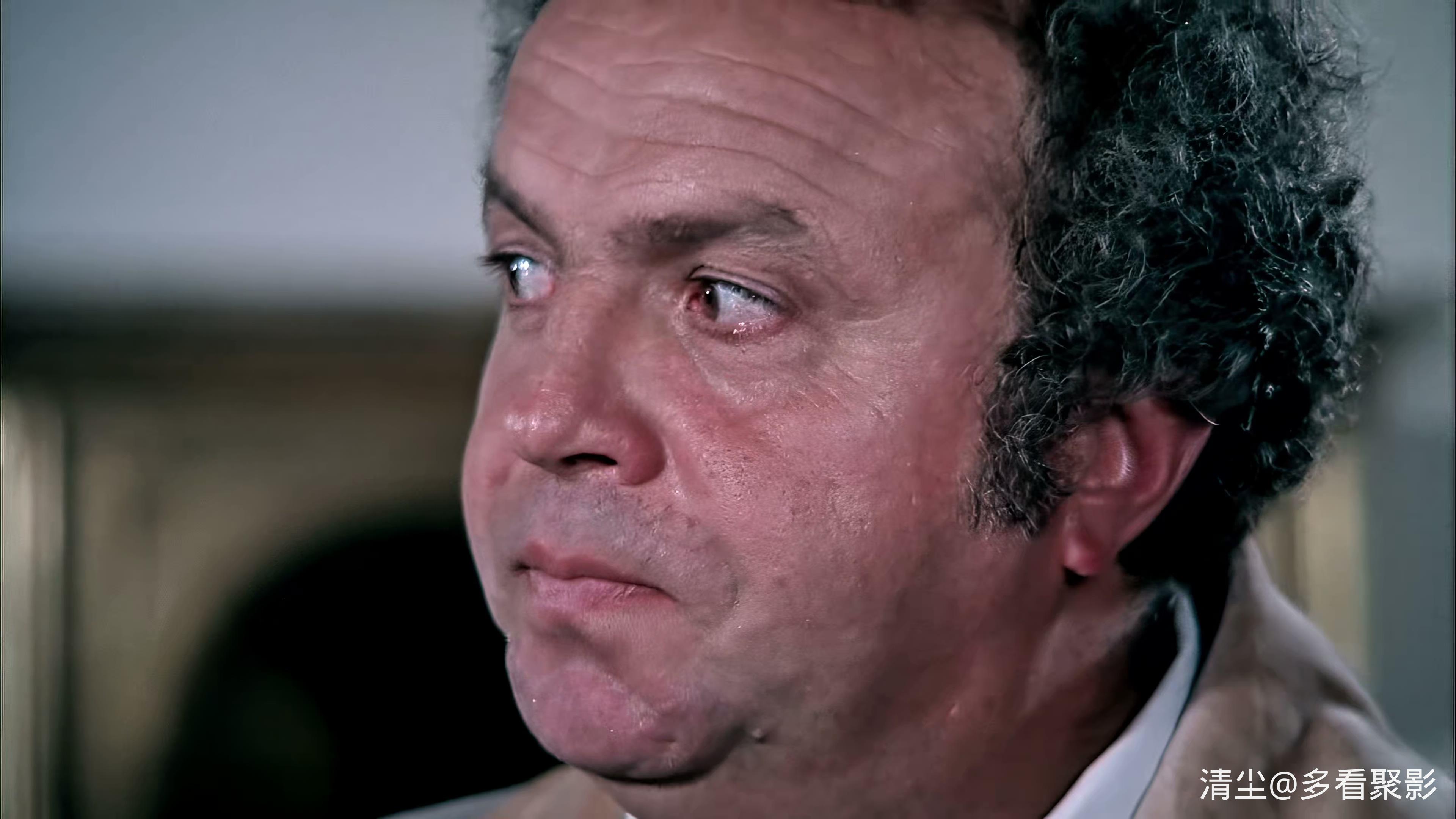 1986 蓝宝石项链 Colierul de turcoaze.mp4_20260423_164612.839.jpg